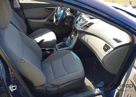 2016 Hyundai Elantra Se из США, поврежденный, VIN 5NPDH4AE0GH747364